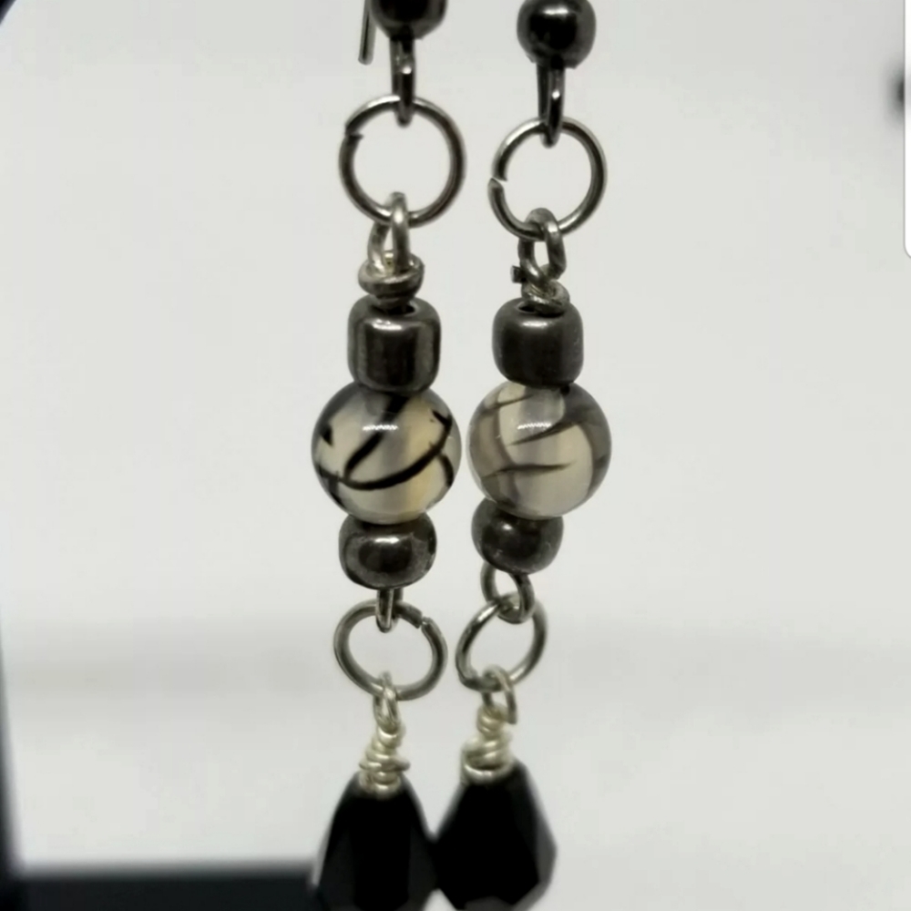 Black dragon vein teardrop crystal earrings
